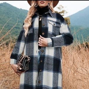 Long sleeve plaid jacket /coat